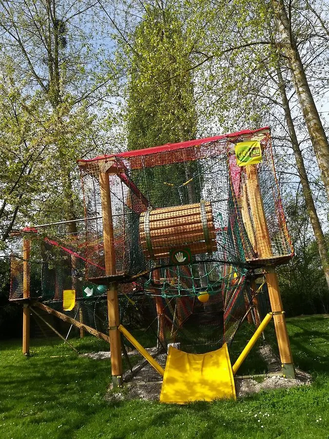 Camping Du Vivier Aux Carpes
