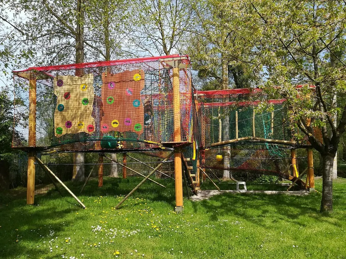 Kemp Camping Du Vivier Aux Carpes